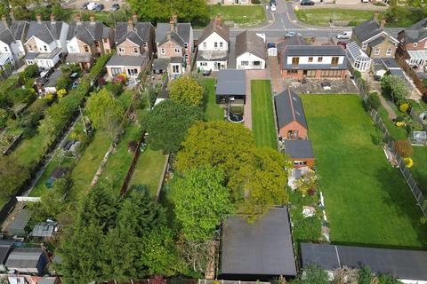 3 bedroom bungalow for sale, Holloway Road, Heybridge,