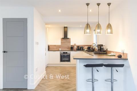 3 bedroom link detached house for sale, Park Road, Redhill, Surrey