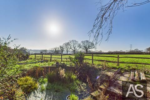 undefined, Northiam Road, Northiam, TN31