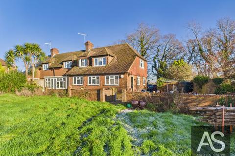 undefined, Northiam Road, Northiam, TN31