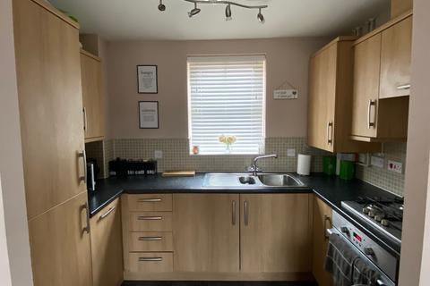 2 bedroom flat to rent, Howards Way, Moulton, NN3 6RP