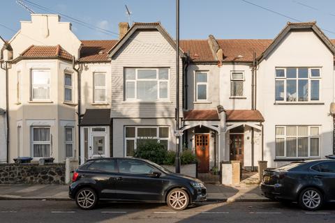 3 bedroom terraced house for sale, Tottenhall Road, London N13