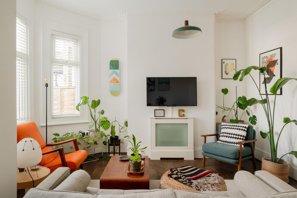 322840 - Tottenhall Road, London N13 - high res...
