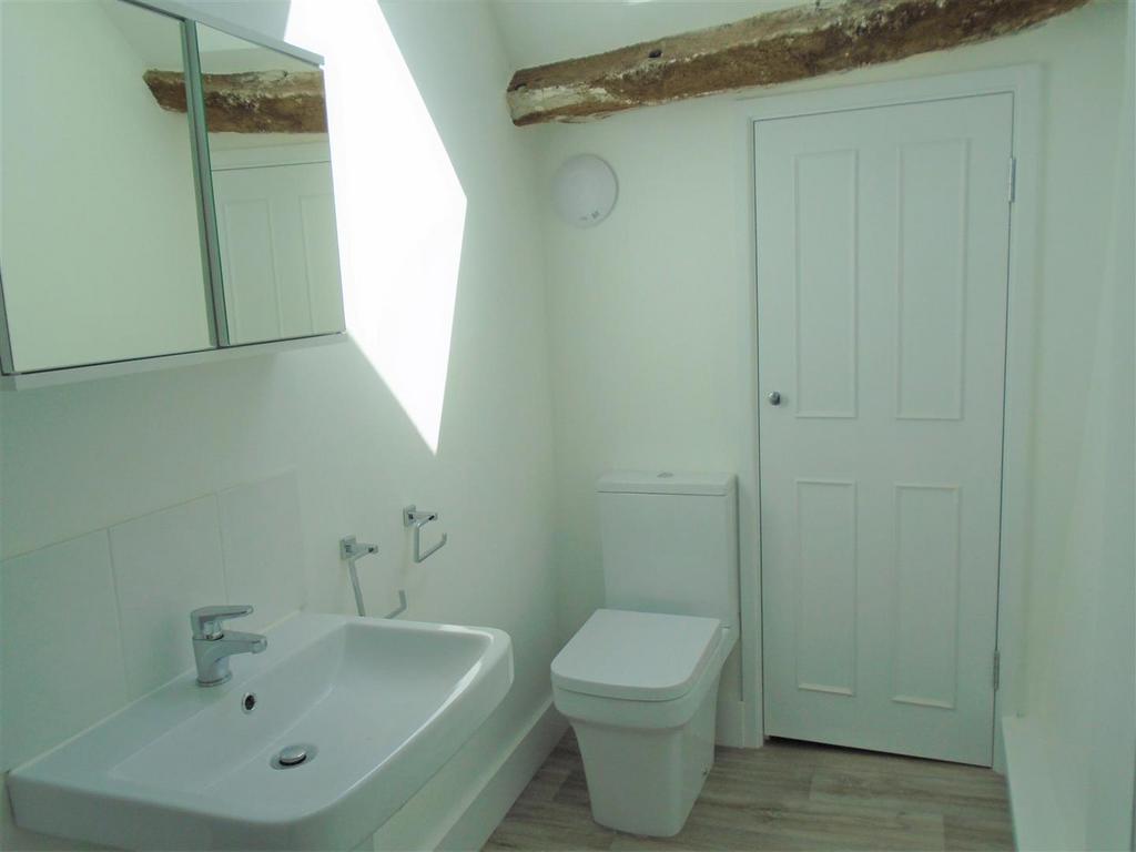 Shower room 3.JPG
