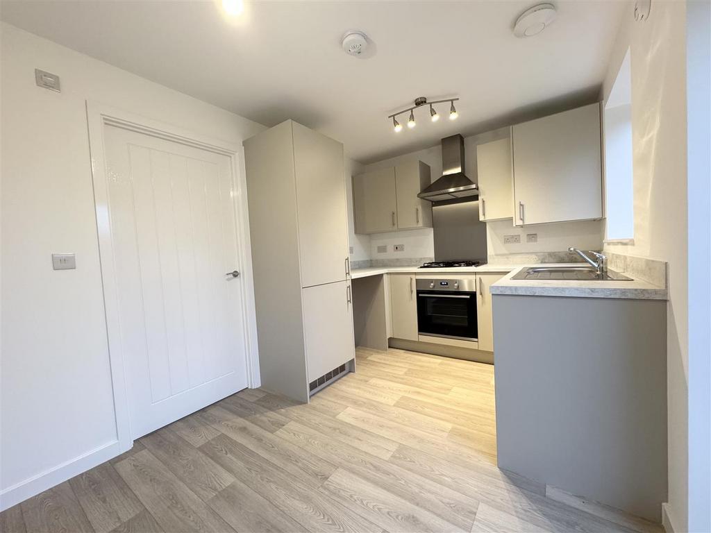 Dining kitchen