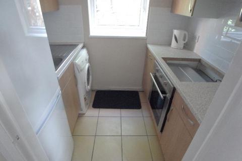 undefined, Cliff Road, Leeds, West Yorkshire, UK, LS6