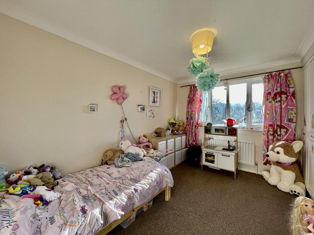 Bedroom 2 (1)