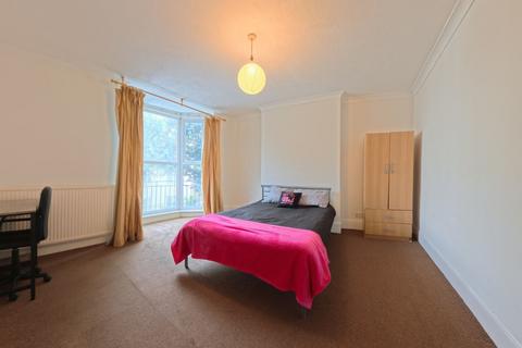 5 bedroom terraced house to rent, Egremont Place, Brighton BN2