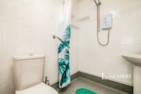 3 bedroom terraced house to rent, Brook Way, Lancing, West Sussex, BN15
