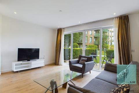 3 bedroom townhouse to rent, Astell Road, London SE3