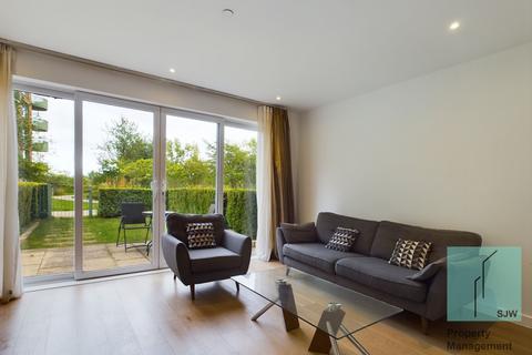 3 bedroom townhouse to rent, Astell Road, London SE3