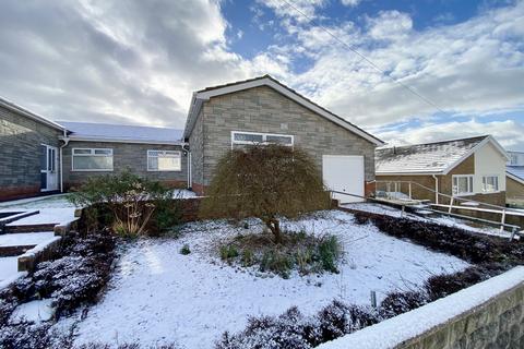3 bedroom semi-detached bungalow for sale, Smiths Road, Birchgrove, Swansea, City And County of Swansea.