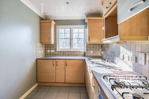 2 bedroom flat to rent, Suva Court, London Road, East Grinstead, RH19