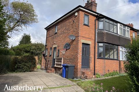 2 bedroom semi-detached house to rent, Hollings Street, Stoke-On-Trent ST4