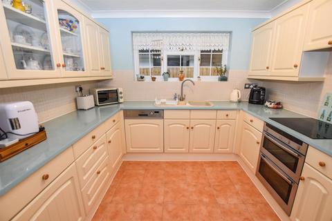3 bedroom detached bungalow for sale, King Edwards Road, South Woodham Ferrers