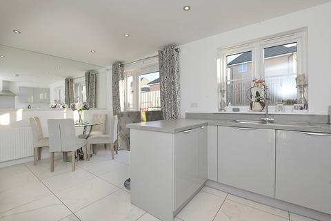 3 bedroom semi-detached house for sale, 6 Rosehill Cusp, Wallyford, Musselburgh, EH21 8FH