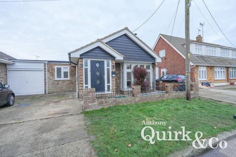 2 bedroom detached bungalow for sale, Abensburg Road, Canvey Island, SS8