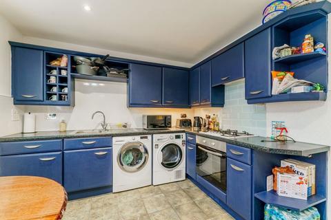 3 bedroom semi-detached house for sale, Punton Walk, Snaith DN14