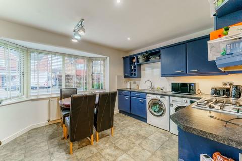 3 bedroom semi-detached house for sale, Punton Walk, Snaith DN14