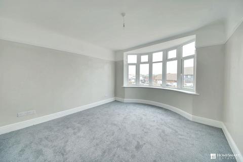 3 bedroom detached house to rent, Halton Road, Runcorn, WA7