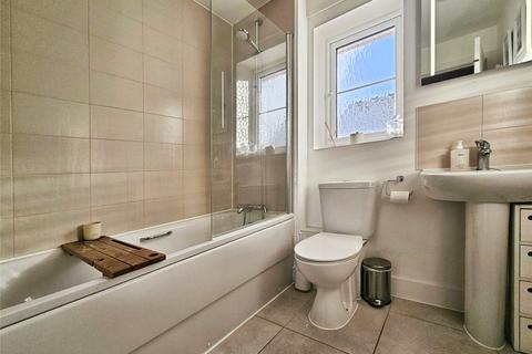 3 bedroom semi-detached house for sale, Cullyer Crescent, Wymondham, Norfolk, NR18