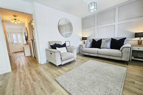 3 bedroom semi-detached house for sale, Cullyer Crescent, Wymondham, Norfolk, NR18