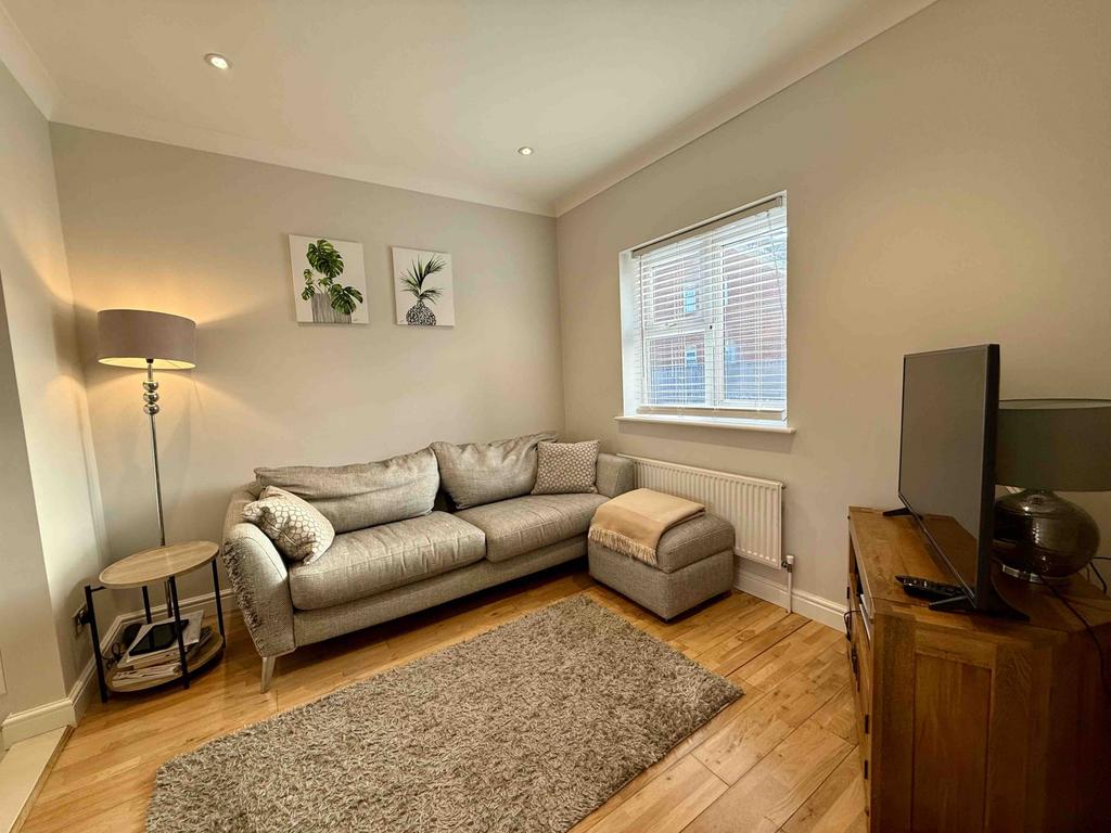 Snug/family room