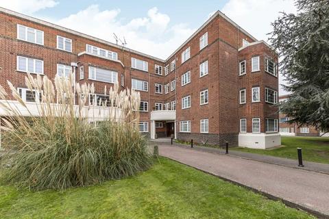 2 bedroom flat to rent, Sheen Court, Richmond TW10
