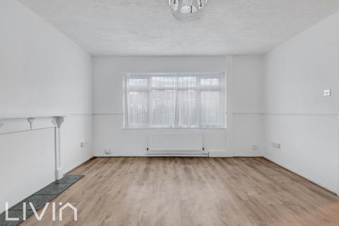 3 bedroom house for sale, North Walk, Field Way, Croydon, Croydon CR0