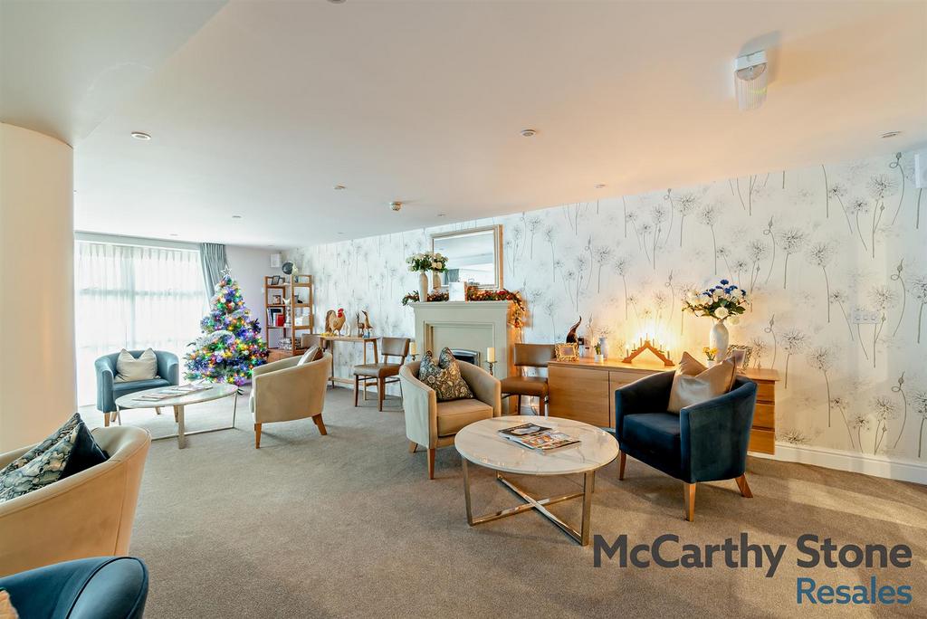 8673960-interior04-800.jpg