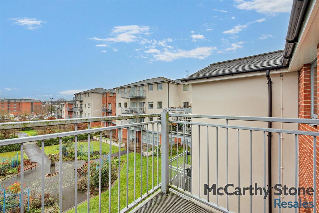 8673960-exterior02-800.jpg