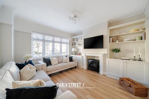 4 bedroom semi-detached house for sale, Glebe Way, Hornchurch, RM11