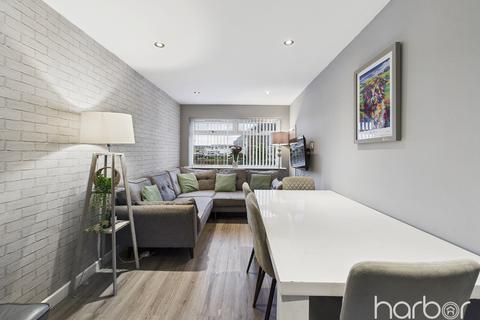 undefined, Strathord Place, Moodiesburn, Glasgow, North Lanarkshire, G69 0NA
