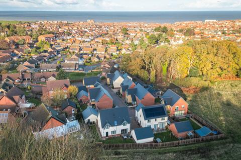 4 bedroom detached house for sale, Light-Filled Coastal Retreat with Woodland and Sea Views in Sheringham