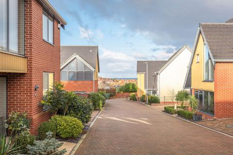 4 bedroom detached house for sale, Light-Filled Coastal Retreat with Woodland and Sea Views in Sheringham