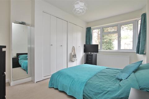 undefined, Connaught Road, Woking GU24