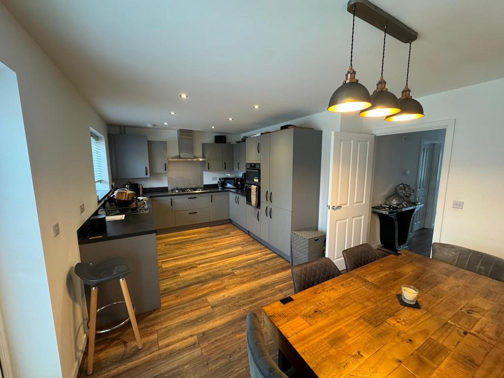 Kitchen Diner