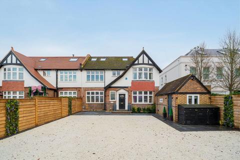 5 bedroom semi-detached house for sale, Strawberry Vale, Twickenham TW1