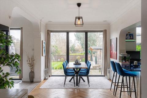 5 bedroom semi-detached house for sale, Strawberry Vale, Twickenham TW1