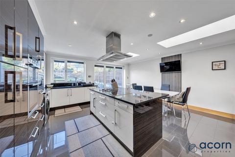 4 bedroom terraced house for sale, Colin Gardens, Colindale NW9