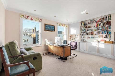 3 bedroom terraced house for sale, Trinity Road, London, N2