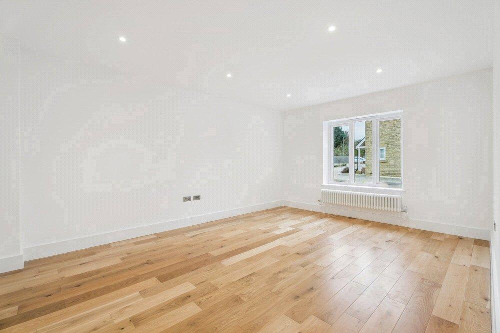 Living Room (11)