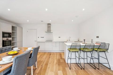 undefined, Canal Close, Enslow, Kidlington, Oxfordshire, OX5