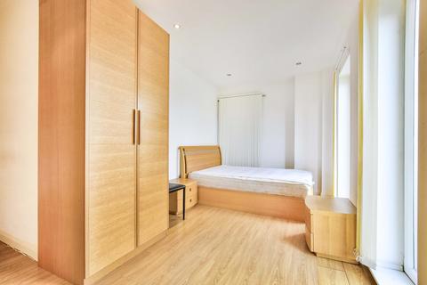 undefined, X Q 7 Building, Taylorson Street South, Salford, M5