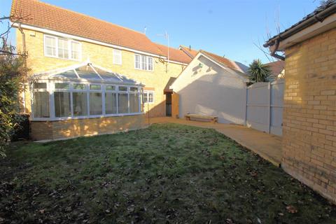 4 bedroom detached house for sale, Stangate Drive, Iwade, Sittingbourne