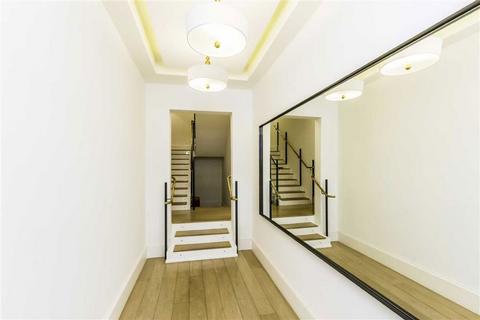 1 bedroom flat to rent, The Causeway, Teddington TW11