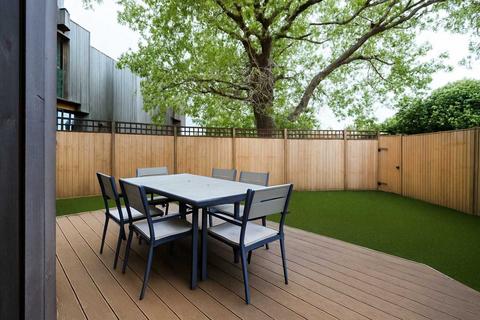 undefined, Crowntree Mews