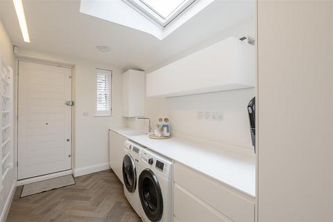 5 bedroom semi-detached house for sale, Park Mount, Harpenden