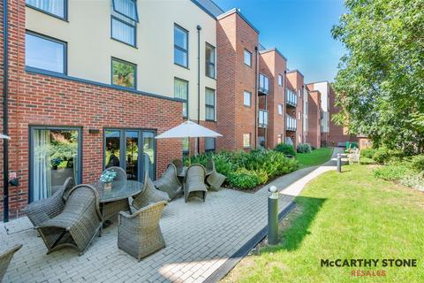 1 bedroom apartment for sale, Lionheart Court, Sewardstone Road, Waltham Abbey, EN9 1FQ
