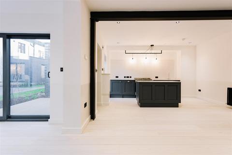 2 bedroom flat to rent, Fonthill Mews, Finsbury Park